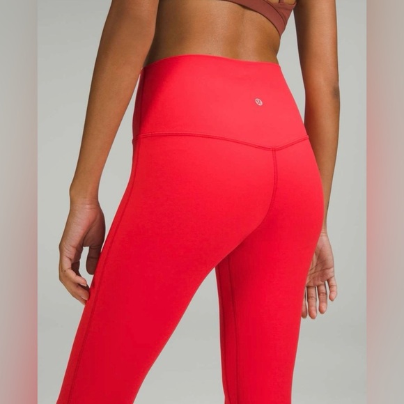 Lululemon Align High-Rise Crop 21" Leggings | Size 6 - Picture 9 of 12